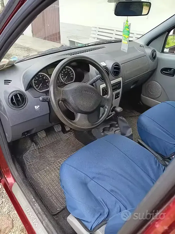 Usata Dacia Logan 87 CV (63 kW) 2006 Rosso Berlina