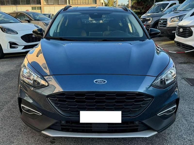 Usata Ford Focus Active 120 CV (88 kW) 2019 Chrome blue