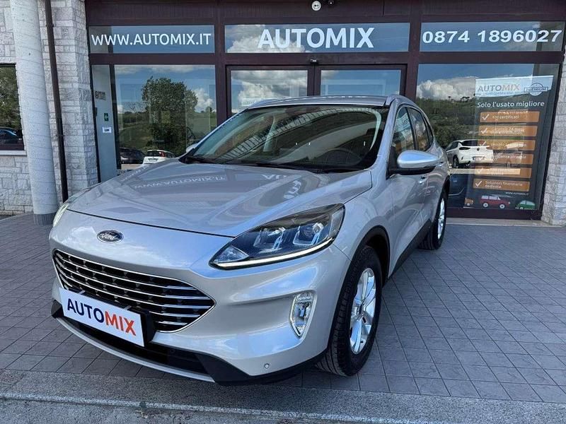 Usata Ford Kuga Titanium 120 CV (88 kW) 2020 Argento SUV