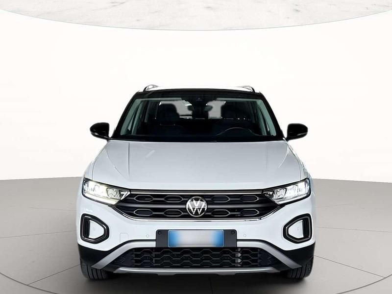 Usata VW T-Roc Life 150 CV (110 kW) 2023 Pure white nero SUV