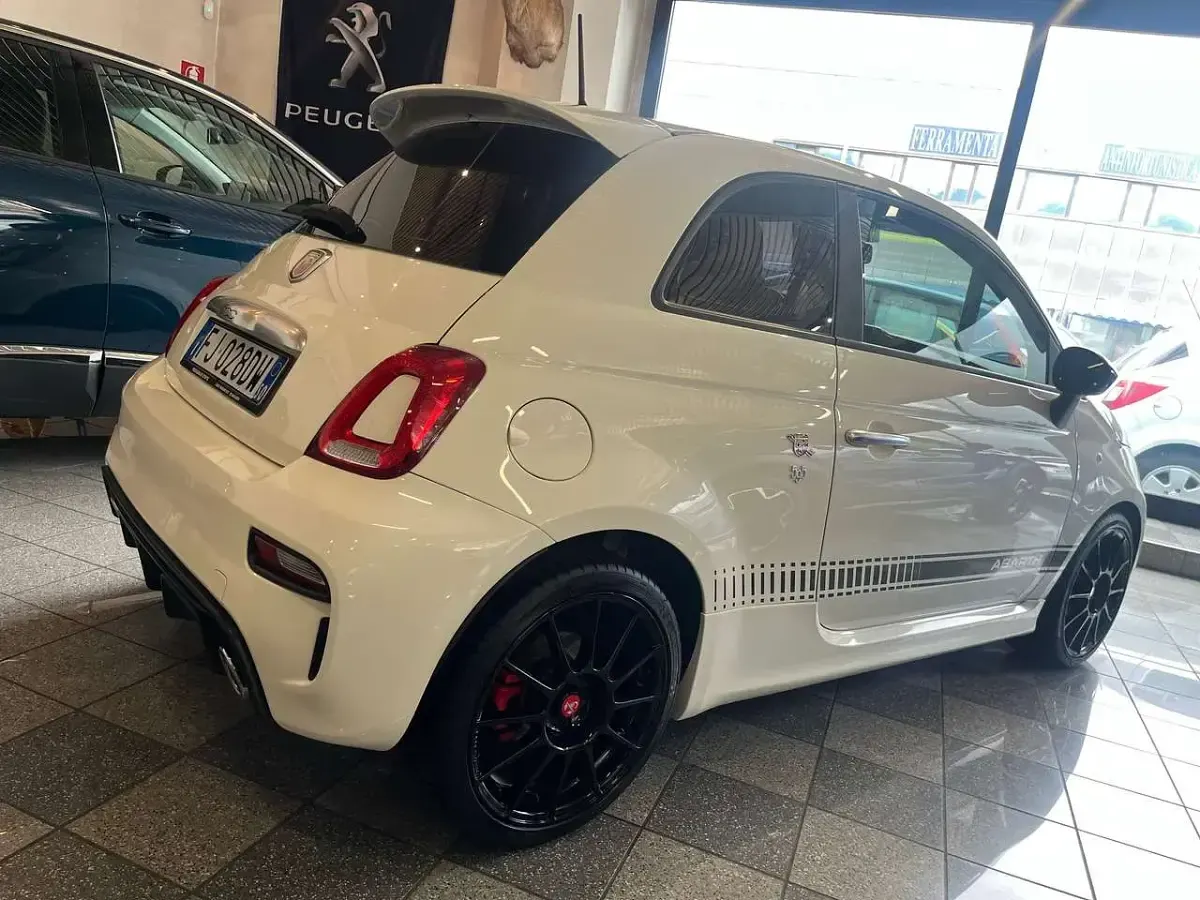 Usata Abarth 595 144 CV (105 kW) 2017 Bianco Utilitaria