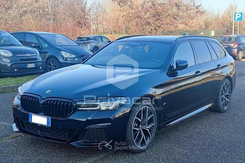 Nero Usata 2020 BMW 520 M Sport Station wagon | 32.990 € (Cara) - Immagine 1/4