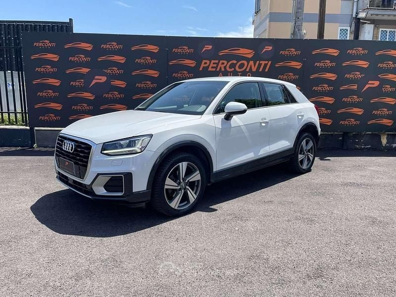 Usata Audi Q2 Admired 116 CV (85 kW) 2020 Bianco SUV