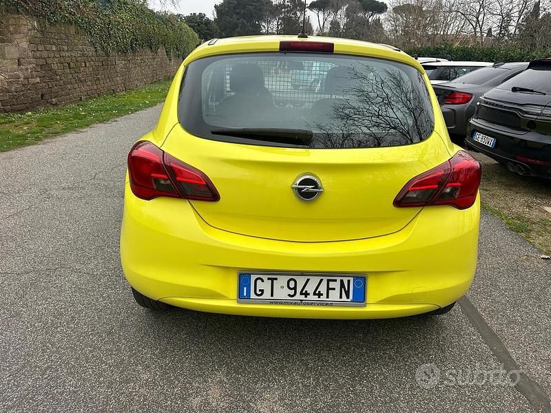 Usata Opel Corsavan 2017 Giallo Utilitaria