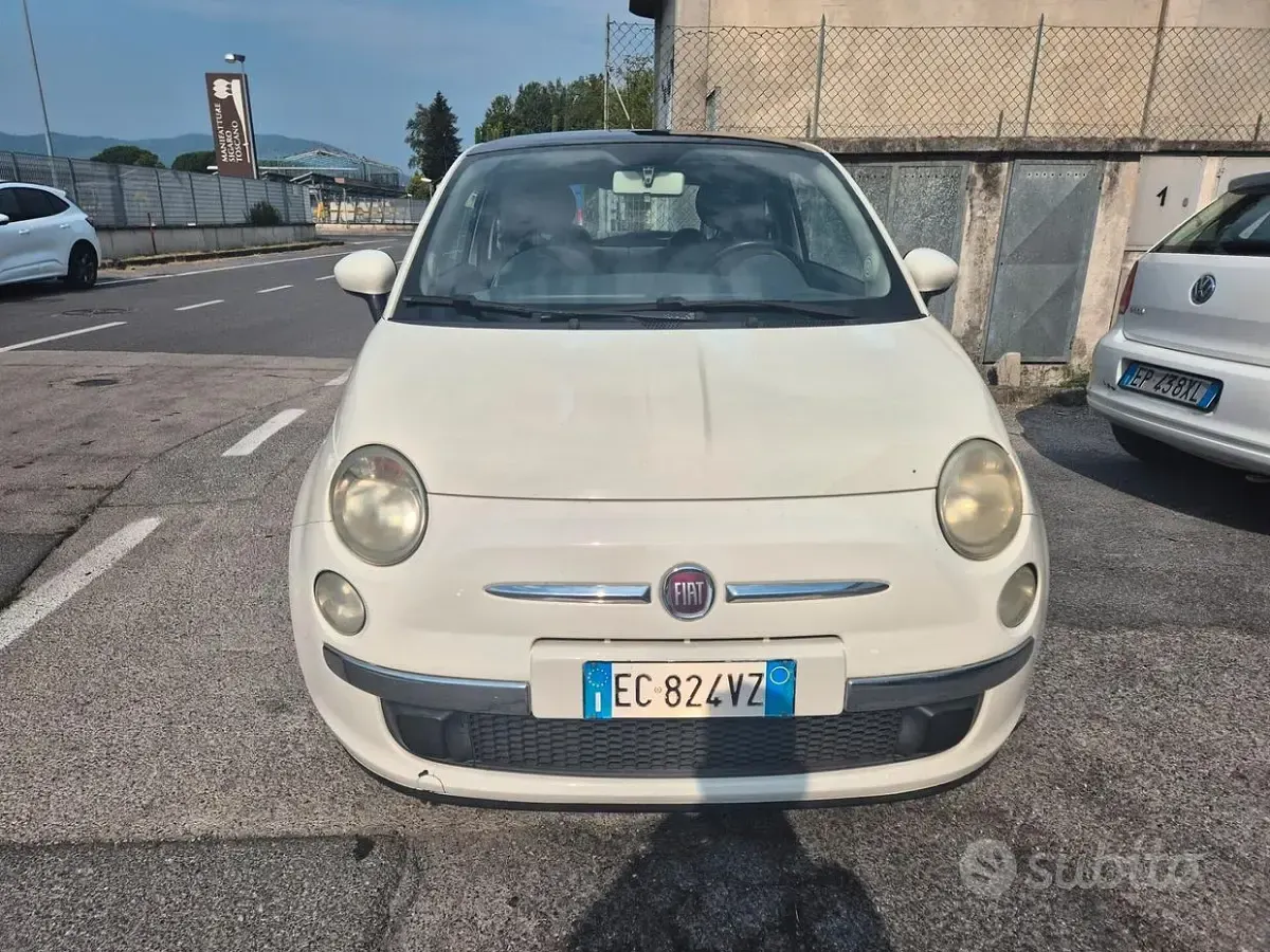 Usata Fiat 500 Lounge 69 CV (50 kW) 2010 Bianco Berlina
