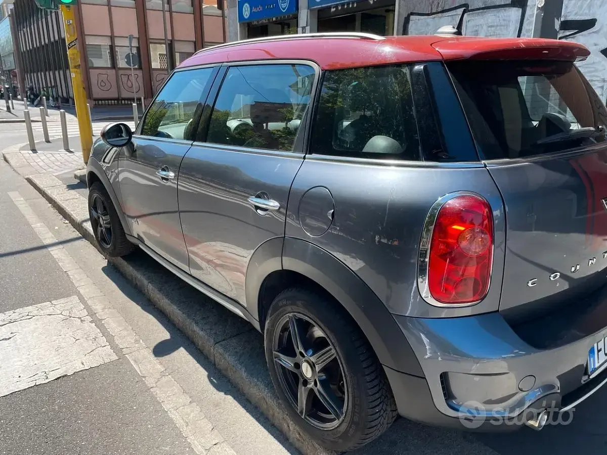 Usata Mini Cooper SD Countryman 143 CV (105 kW) 2015 Grigio metallizzato SUV