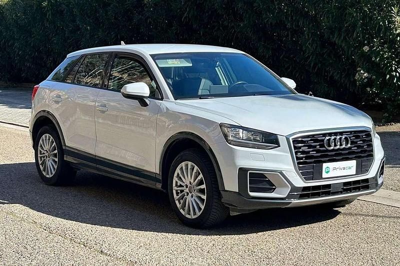 Usata Audi Q2 Business 116 CV (85 kW) 2018 Bianco SUV