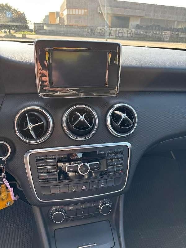 Usata Mercedes A180 Premium 109 CV (80 kW) 2014 Bianco Berlina