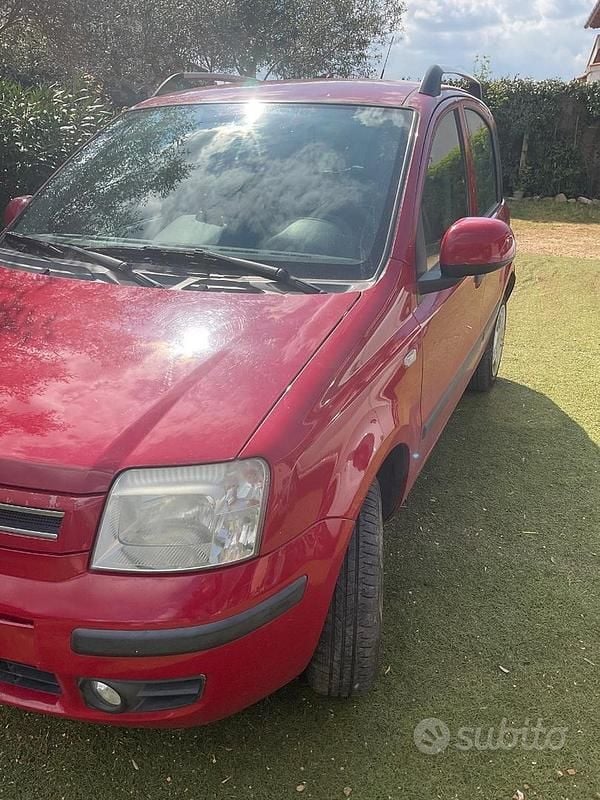 Usata Fiat Panda 77 CV (56 kW) 2008 Rosso Utilitaria