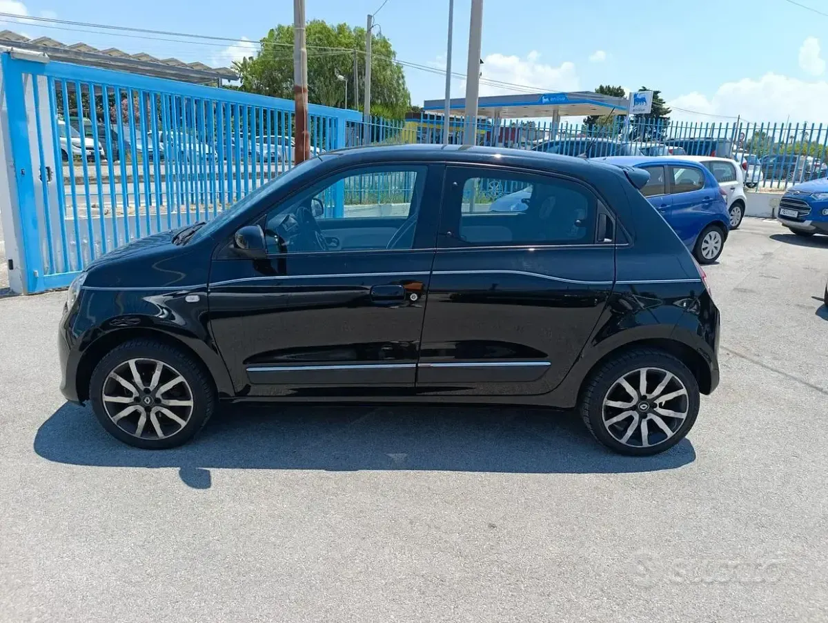 Usata Renault Twingo SE 71 CV (52 kW) 2016 Nero Utilitaria