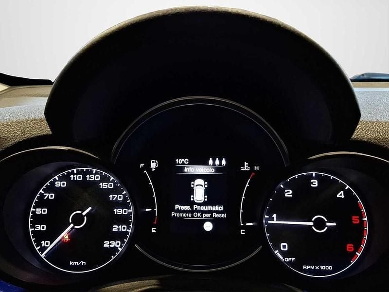 Gebraucht Fiat 500X Cross 95 PS (69 kW) 2019 Blau SUV