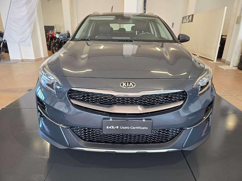 Usata Kia XCeed 117 CV (86 kW) 2022 Grigio SUV