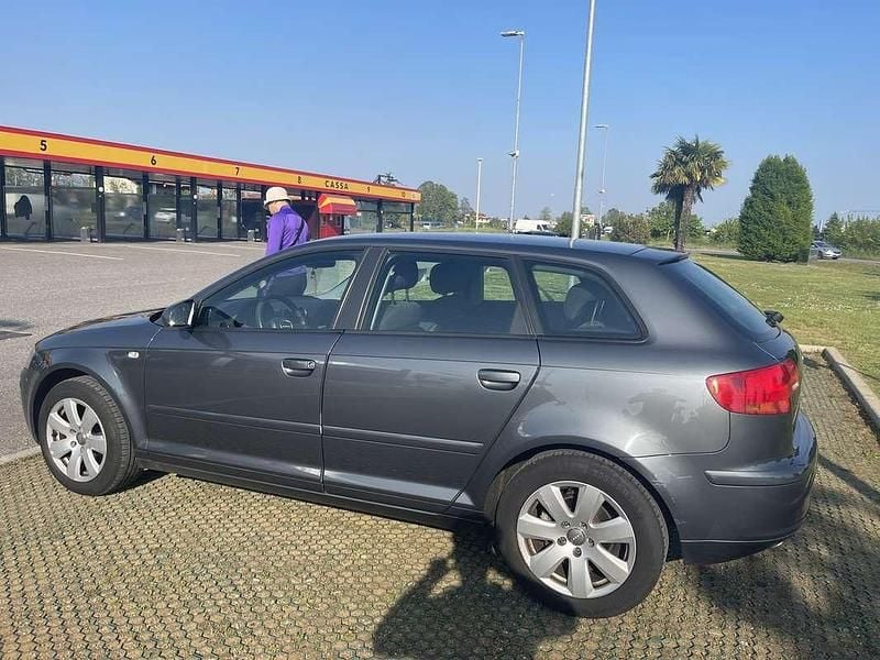 Usata Audi A3 Ambition 105 CV (77 kW) 2008 Utilitaria