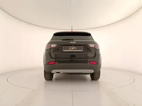 Usata Jeep Compass Limited 131 CV (96 kW) 2022 Nero SUV