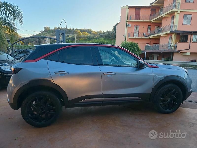 Usata Opel Mokka GS Line 135 CV (99 kW) 2022 Grigio SUV
