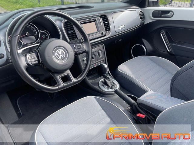 Usata VW Beetle Cabriolet Sport 170 CV (125 kW) 2016 Bianco Cabrio