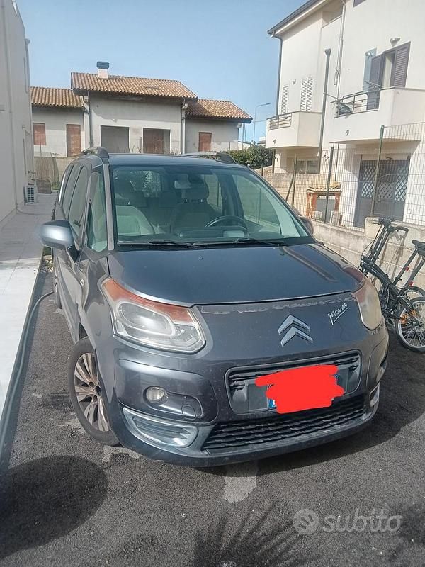 Usata Citroën C3 Picasso 2011 Grigio Monovolume