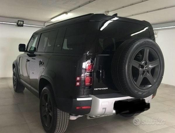 Usata Land Rover Defender 200 CV (147 kW) 2024 Nero SUV