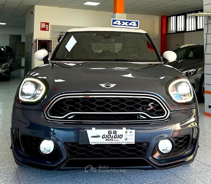 Usata Mini Cooper SD Countryman 190 CV (139 kW) 2017 Gray SUV