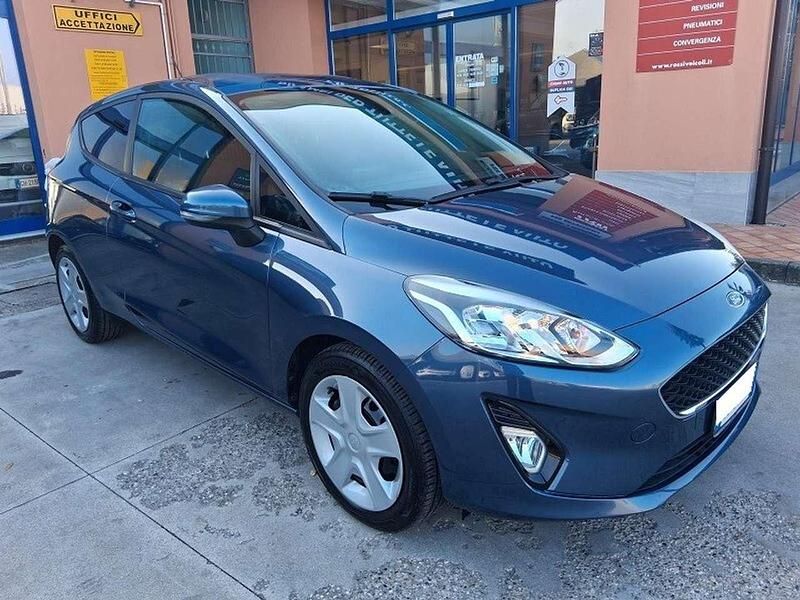 Blu/azzurro Usata 2020 Ford Fiesta Trend Furgone | 8000 € (Buon prezzo) - Immagine 1/4