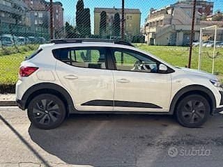 Usata Dacia Sandero Stepway 91 CV (66 kW) 2025 Bianco Berlina