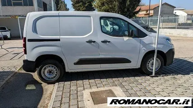 Nuova Citroën Berlingo 101 CV (74 kW) 2026 Bianco Monovolume