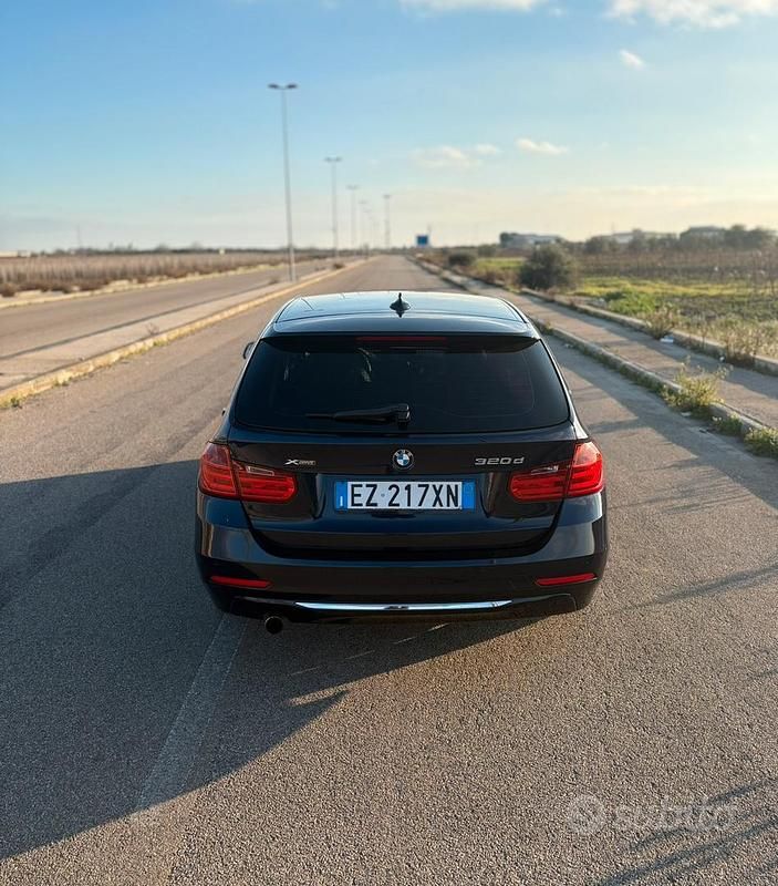 Usata BMW 320 184 CV (135 kW) 2015 Blu Station wagon