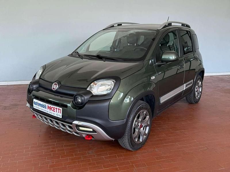 Usata Fiat Panda Cross Cross 86 CV (63 kW) 2020 Verde Utilitaria