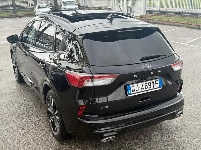 Usata Ford Kuga ST-Line X 190 CV (139 kW) 2022 Nero SUV