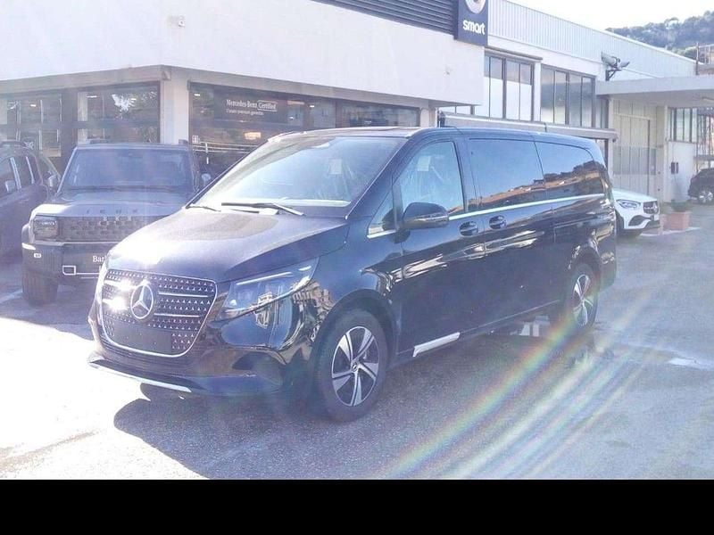 Nuova Mercedes V250 Avantgarde 190 CV (139 kW) 2026 Other Monovolume