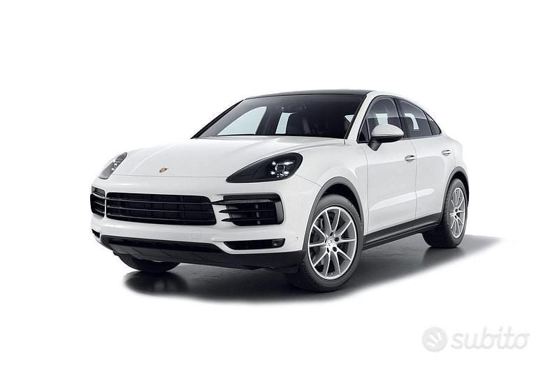 Usata Porsche Cayenne 2021 Nero SUV