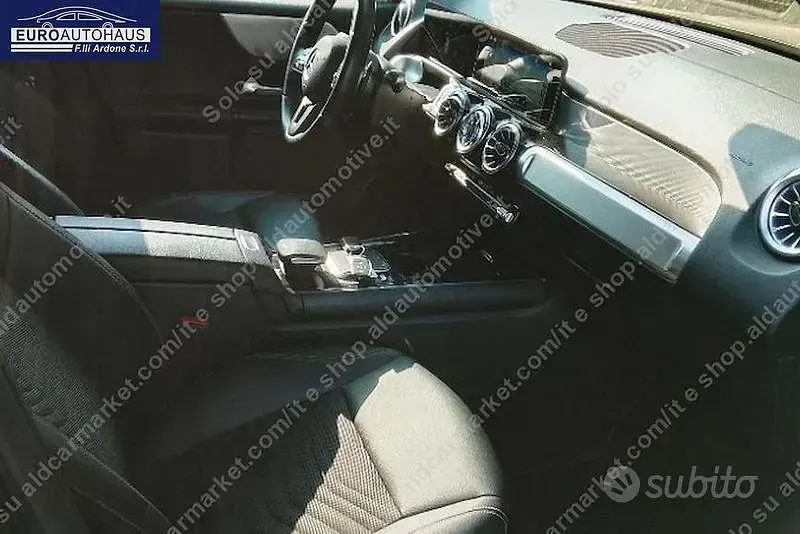 Usata Mercedes GLB200 Business 2022 Nero SUV