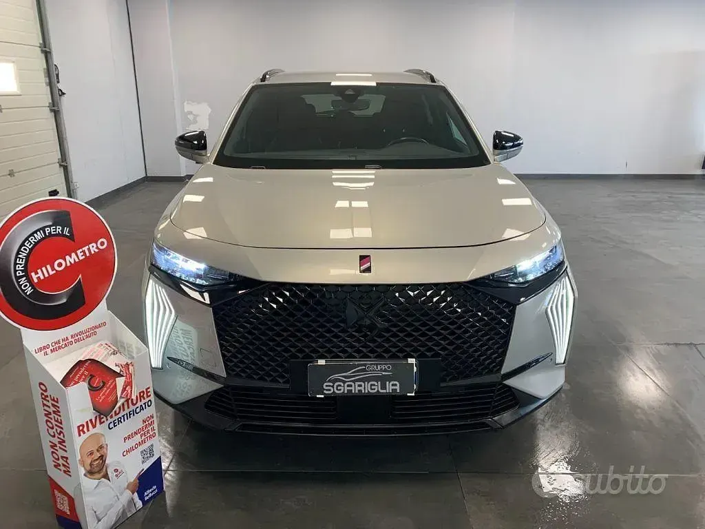 Usata DS Automobiles DS7 Crossback Performance Line Plus 131 CV (96 kW) 2023 Grigio SUV