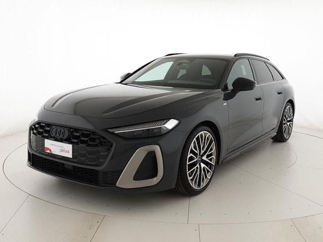 Usata Audi A5 Sportback S-Line 204 CV (150 kW) 2025 Grigio magnete Utilitaria