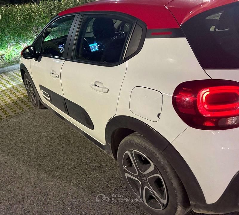 Usata Citroën C3 PureTech 83 CV (61 kW) 2022 Bianco Utilitaria