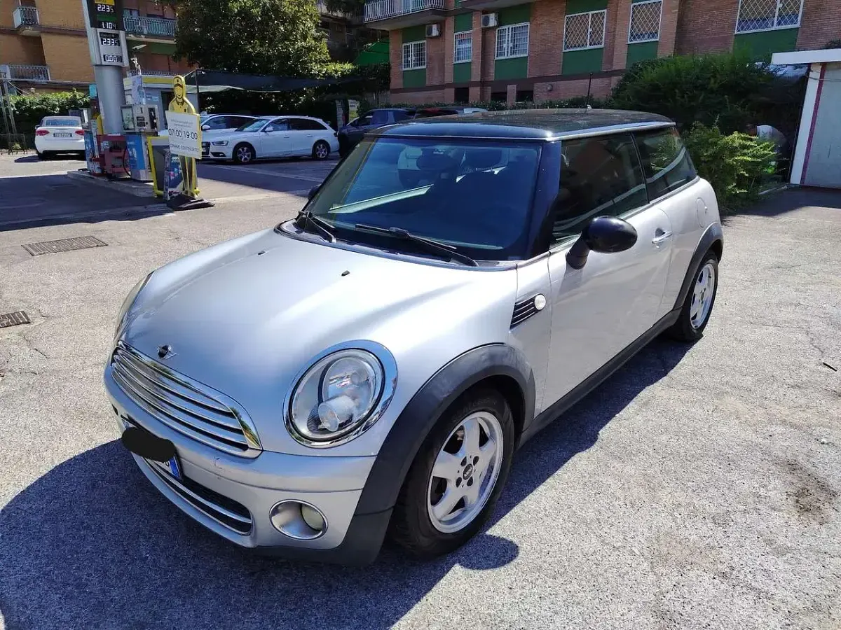 Usata Mini Cooper D 109 CV (80 kW) 2008 Grigio Utilitaria