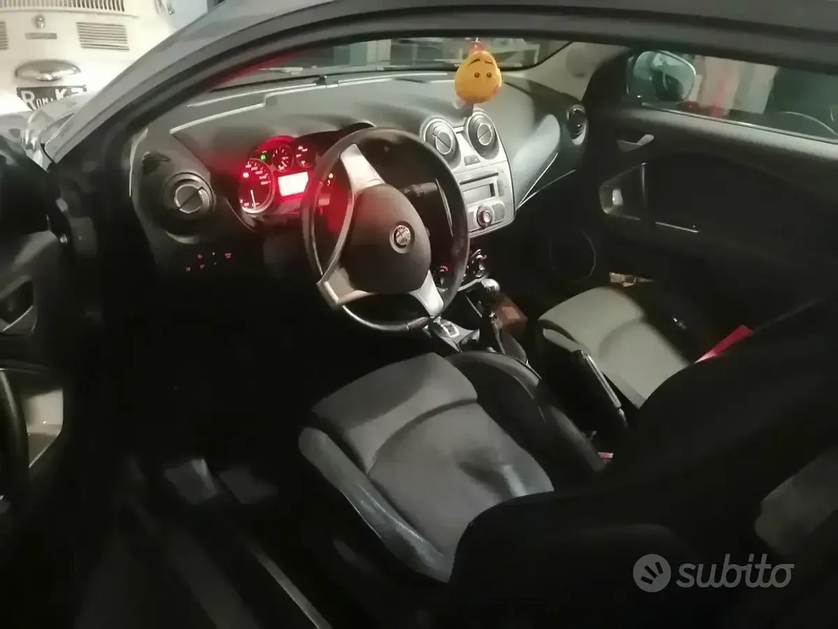 Usata Alfa Romeo MiTo 120 CV (88 kW) 2010 Grigio Utilitaria