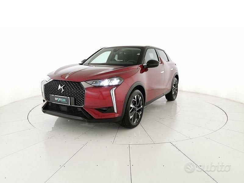 Rosso Usata 2023 DS Automobiles DS3 Crossback E-Tense Opera SUV | 35.900 € - Immagine 1/4