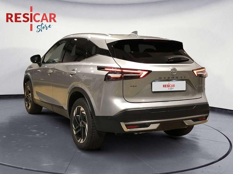 Usata Nissan Qashqai N-Connecta 158 CV (116 kW) 2024 Grigio acciaio SUV