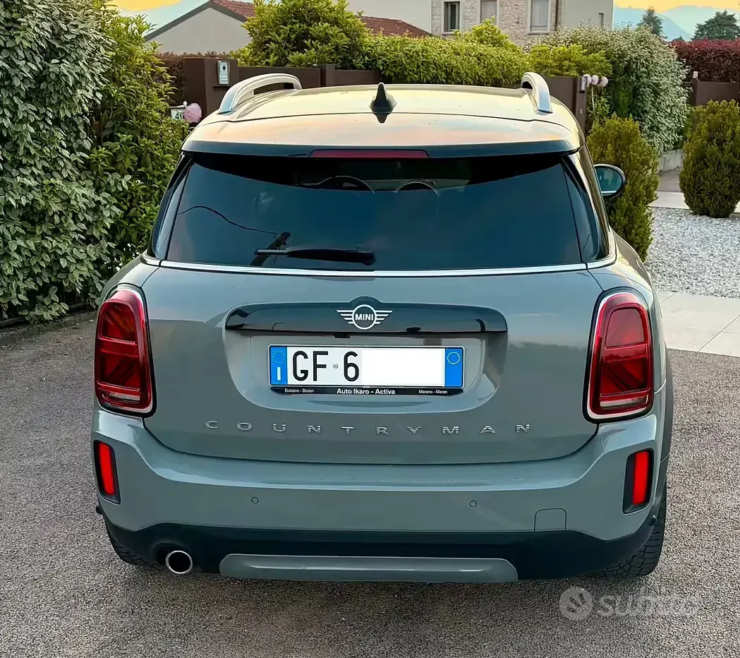 Begagnad Mini Cooper Countryman Business 136 HK (100 kW) 2022 Grå SUV