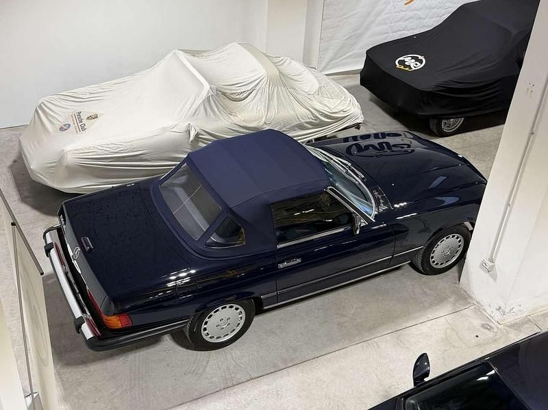 Usata Mercedes 560 238 CV (175 kW) 1988 Blu/azzurro Cabrio