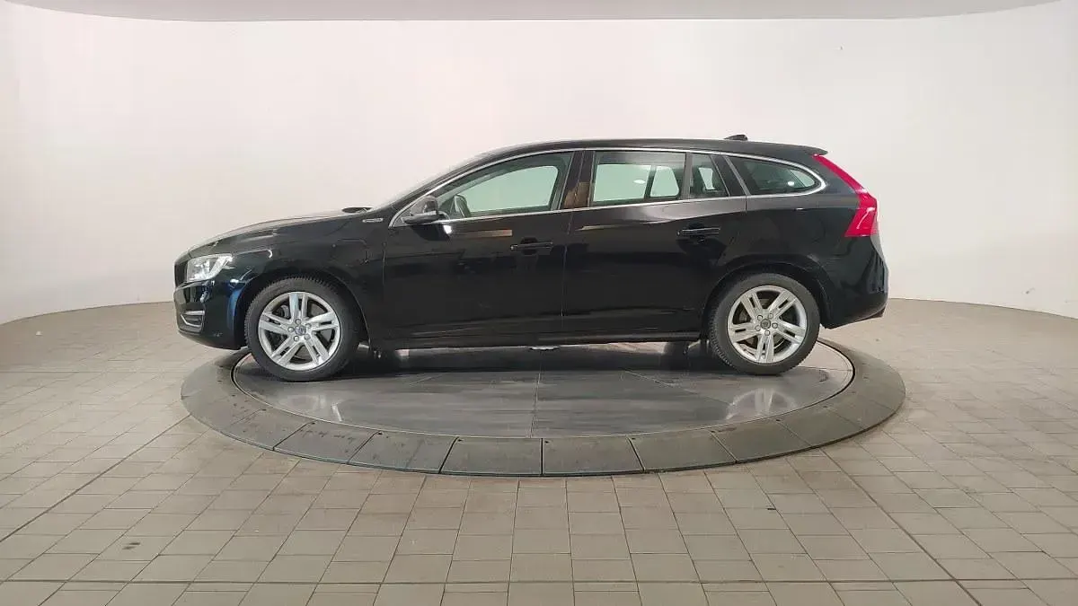 Usata Volvo V60 Summum 288 CV (211 kW) 2017 Nero Station wagon