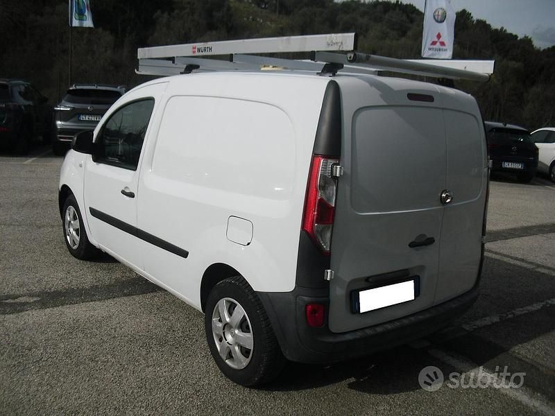 Usata Renault Kangoo 75 CV (55 kW) 2019 Bianco Monovolume