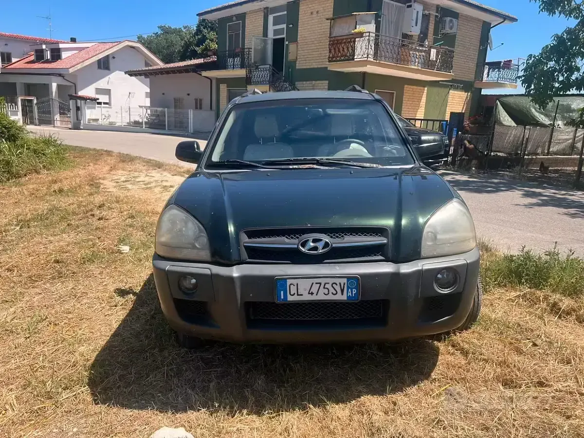 Usata Hyundai Tucson 112 CV (82 kW) 2005 Verde SUV
