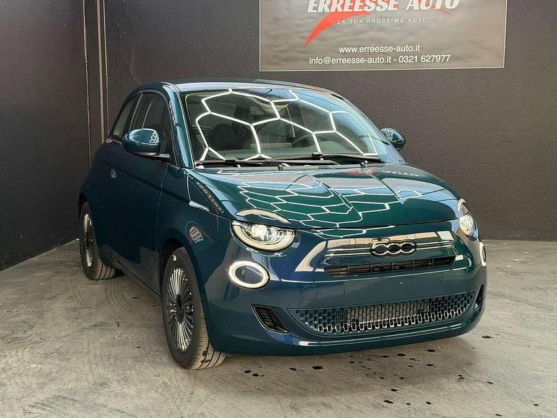 Nuova Fiat 500 65 CV (47 kW) 2026 Ocean green Utilitaria