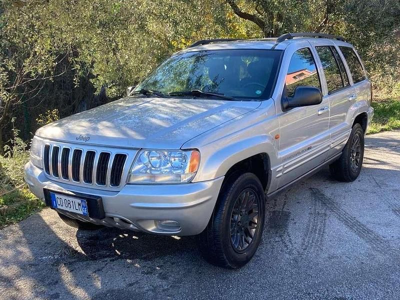 Usata Jeep Grand Cherokee Limited 163 CV (119 kW) 2002 Argento SUV