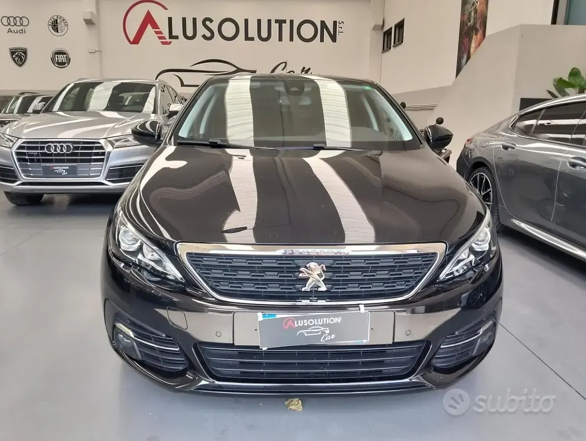 Usata Peugeot 308 Allure 131 CV (96 kW) 2021 Nero Berlina