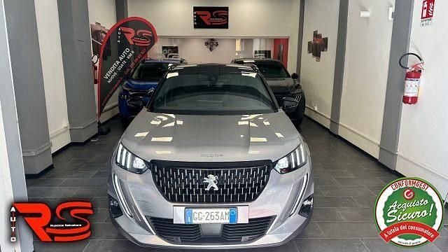 Usata Peugeot 2008 GT 110 CV (80 kW) 2021 Grigio(met.) SUV