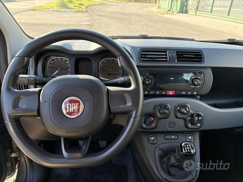 Usata Fiat Panda 69 CV (50 kW) 2021 Grigio Utilitaria