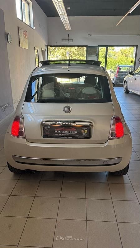 Usata Fiat 500 Lounge 75 CV (55 kW) 2008 Bianco Berlina